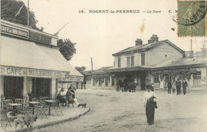 37 CARTES POSTALES GARES & TRAINS : Val de...
