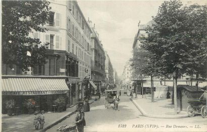 82 CARTES POSTALES PARIS : 17ème Arrdt. Dont