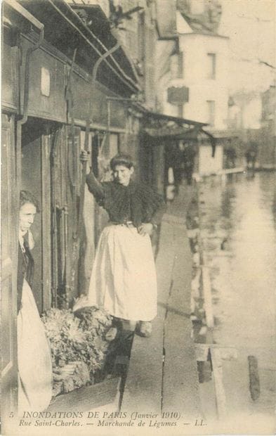 34 CARTES POSTALES PARIS : 15ème Arrdt. Dont