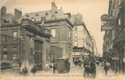 44 CARTES POSTALES PARIS : 2ème Arrdt. Dont