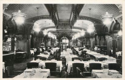 44 CARTES POSTALES PARIS : 2ème Arrdt. Dont