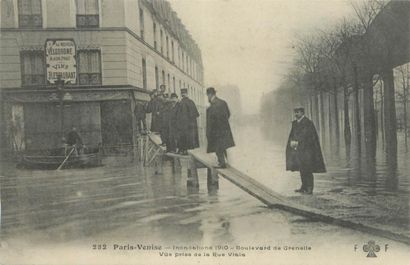 54 CARTES POSTALES CATASTROPHE : Inondations...