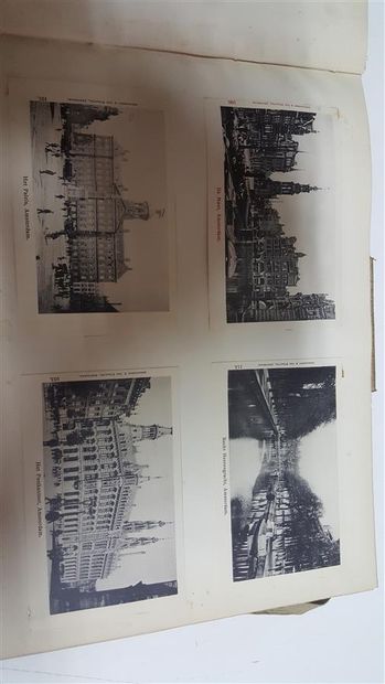 8 ALBUMS SOUVENIRS DE VOYAGES : 136 Cartes...