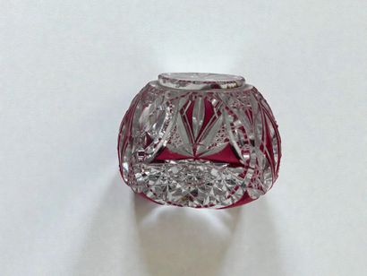 Val Saint-Lambert-style crystal overlay paperweight...