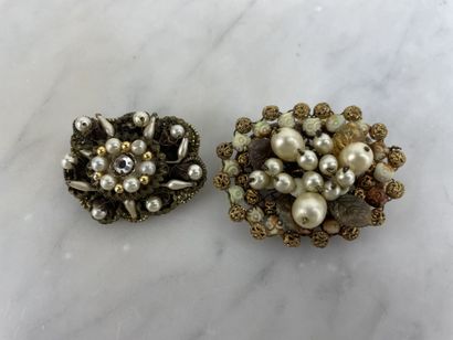 Lot de deux broches anciennes dans le goût...