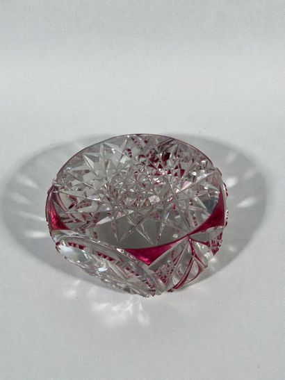 Val Saint-Lambert-style crystal overlay paperweight...