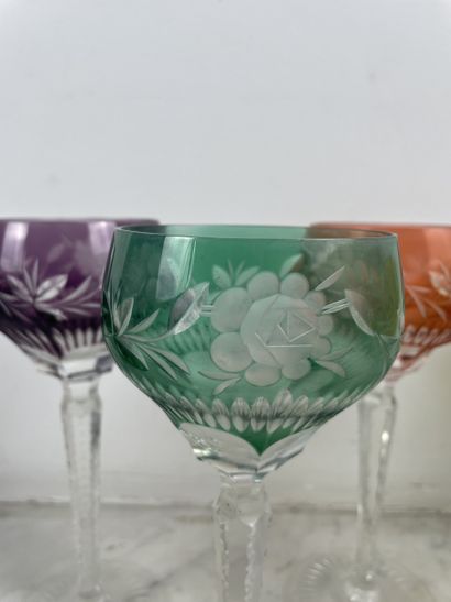 Set of 6 color-lined and overlay-cut crystal...