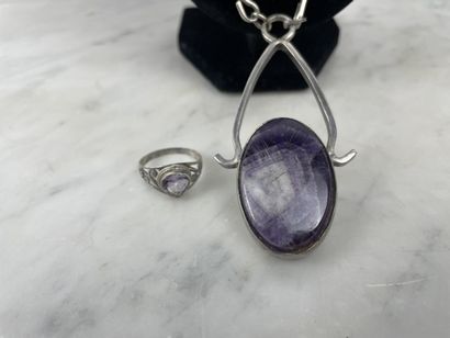 Set in 925‰ and 800‰ silver adorned with...