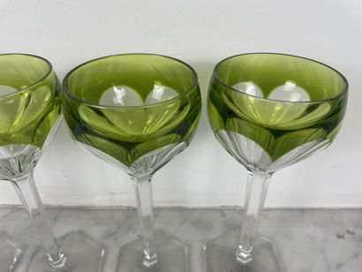 Set of 4 crystal glasses In the Val Saint-Lambert...
