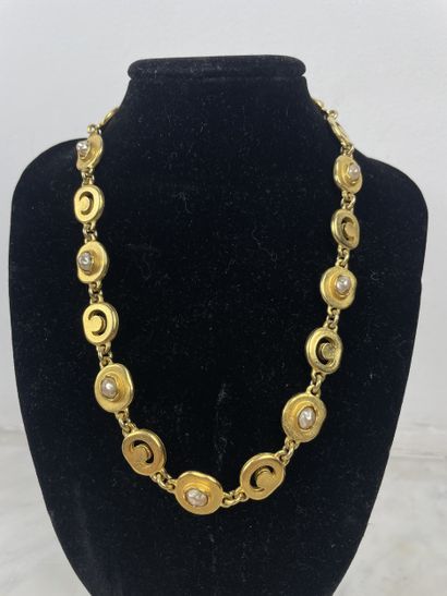 Fancy set with matching bracelet and necklace...