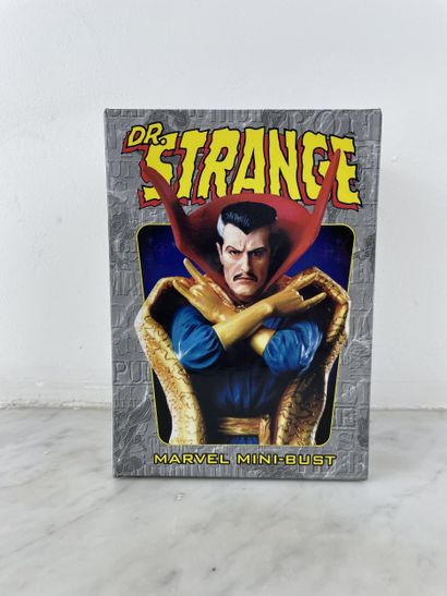 Dr. Strange - Marvel Mini-Bust by Thomas...