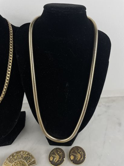 Colorful costume jewelry set - Necklaces,...
