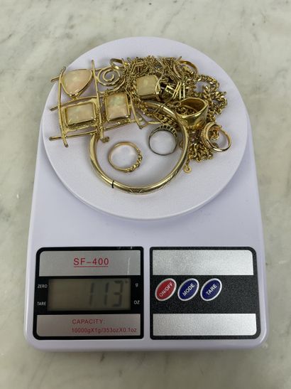 Lot of costume jewelry including gold-plated...