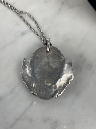 Asian lot: 925 silver necklace with dragon...