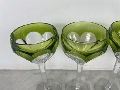 Set of 4 crystal glasses In the Val Saint-Lambert...