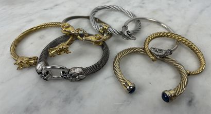 Set of fancy twisted bracelets 
Set of 7...