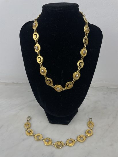 Fancy set with matching bracelet and necklace...