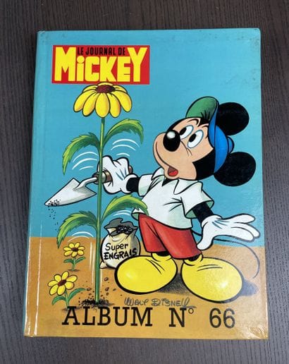 Journal de Mickey Album n°66 1976 Collectif
Hardcover...