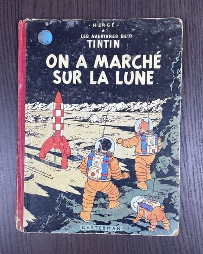 Tintin On a Moonwalk - Belgian original edition...