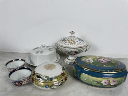 Lot of tableware and boxes, France/Europe,...