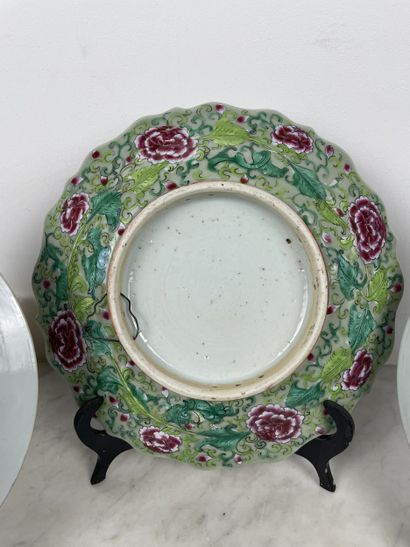 China, 18th-20th century, lot of four pieces:...