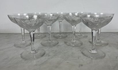 Val Saint-Lambert - Set of nine crystal cups,...