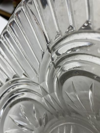 Lot of molded glassware, 20th century: two...