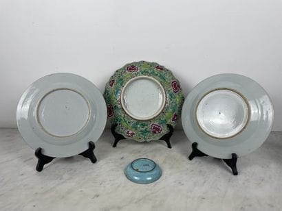 China, 18th-20th century, lot of four pieces:...