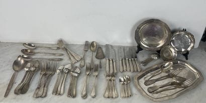 Manufactures diverses - Silverware lot: heterogeneous...