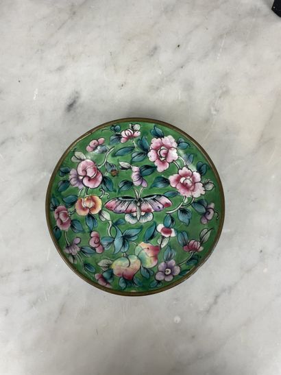 China, 18th-20th century, lot of four pieces:...