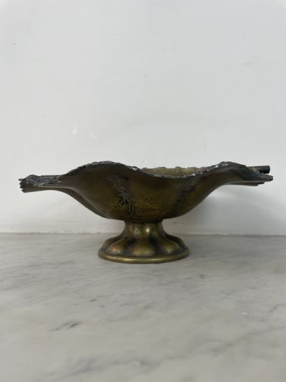 Metal (copper alloy and silver-plated metal)...