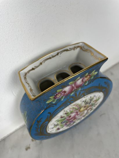 Paris, late 19th - early 20th century - Porcelain...