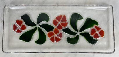 Lot of molded glassware, 20th century: two...