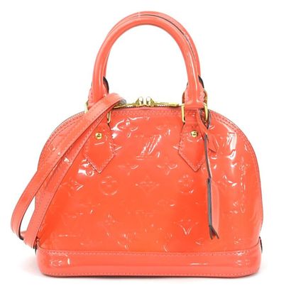 Louis Vuitton Alma BB
Monogram Vernis patent...