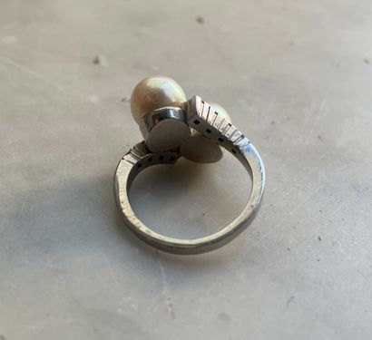 Ring in 18K white gold with cultured pearls...