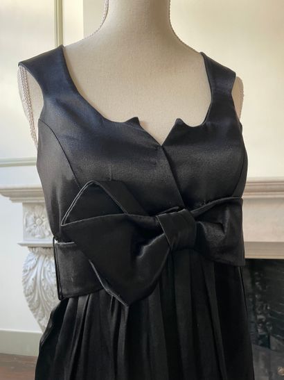 THIERRY MUGLER. Circa 1991. Babydoll evening...