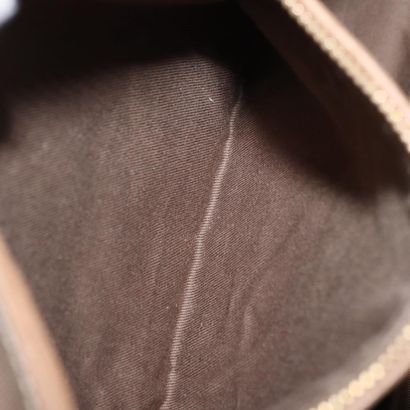 Chloé Marcie Satchel
Studded leather handbag,...