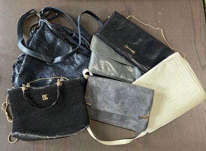 Set comprising six handbags in various sizes...