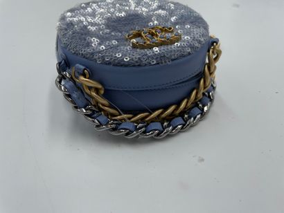 Chanel Round Clutch with Chain
Round Clutch...
