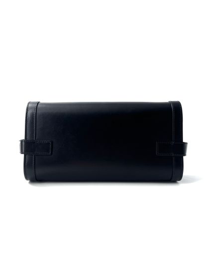 Balmain B-Buzz
Leather handbag, B-Buzz model...