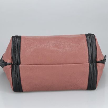 Chloé Alison East West Tote
Alison East West...