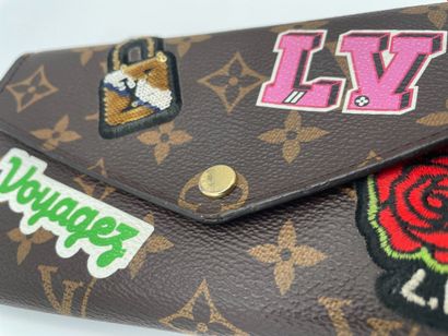 Louis Vuitton Sarah wallet
Long wallet in...