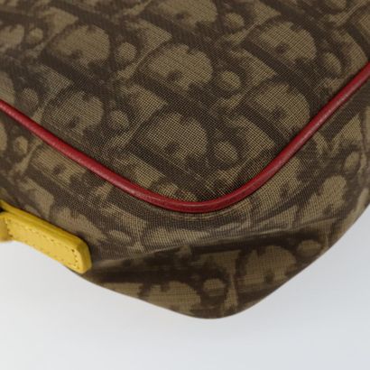 Dior Vintage Rasta Crossbody Bag
Diorissimo...