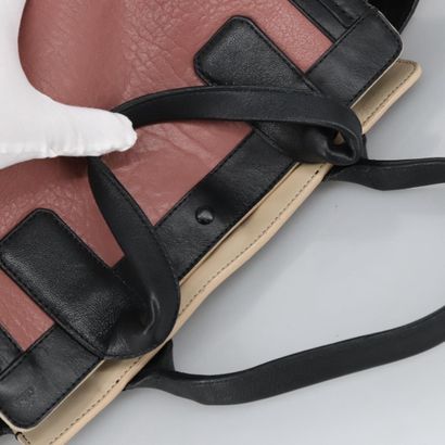 Chloé Alison East West Tote
Alison East West...