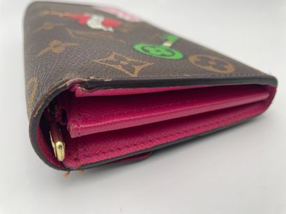 Louis Vuitton Sarah wallet
Long wallet in...