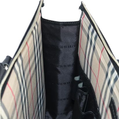 Burberry Business Bag
Black leather Business...