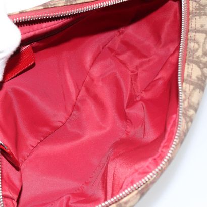 Dior Vintage Rasta Crossbody Bag
Diorissimo...