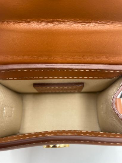 Jacquemus Le Chiquito Mini
Calfskin Le Chiquito...
