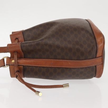Céline Vintage Shoulder Bag
Canvas shoulder...