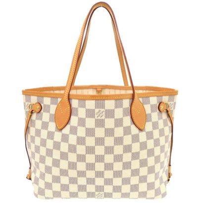 Louis Vuitton Neverfull PM
Damier canvas...